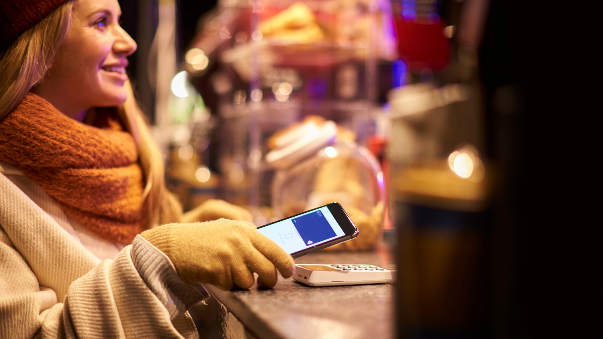 christmas market pay by phone